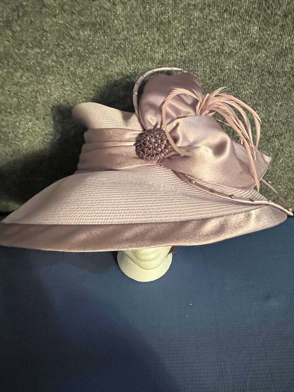 Elegant Mauve Pink Wide Brim Church Hat With Satin Bow And Beads 002-050